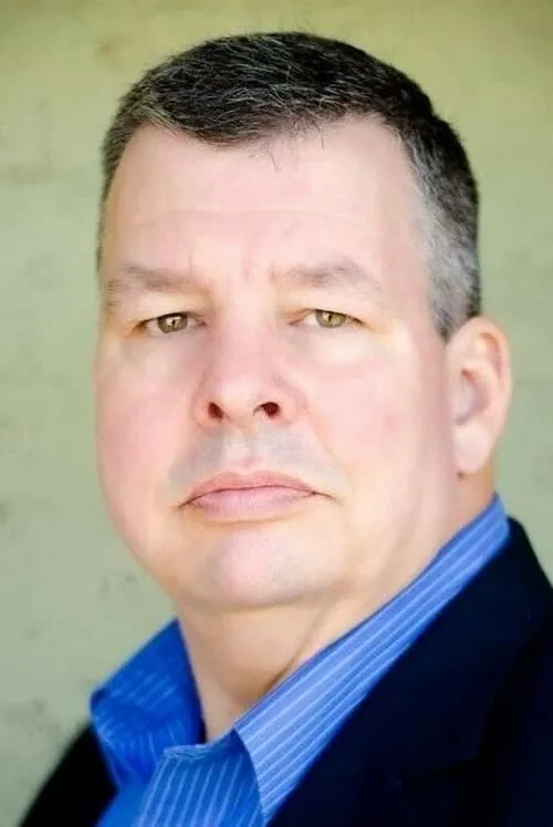 Chris Dubey ha trabajado con David R. Reid en 1 ocasiones