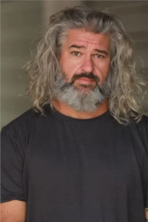 Thomas Roach ha trabajado con David Tracy en 1 ocasiones