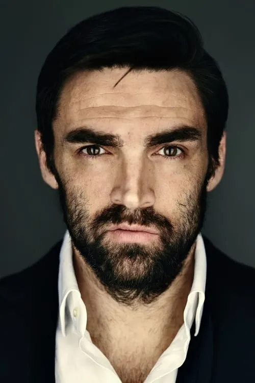 Austin Parsons ha trabajado con Davor Tomic en 1 ocasiones