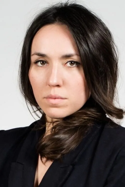 Deborah Grall — personaje: Bertha