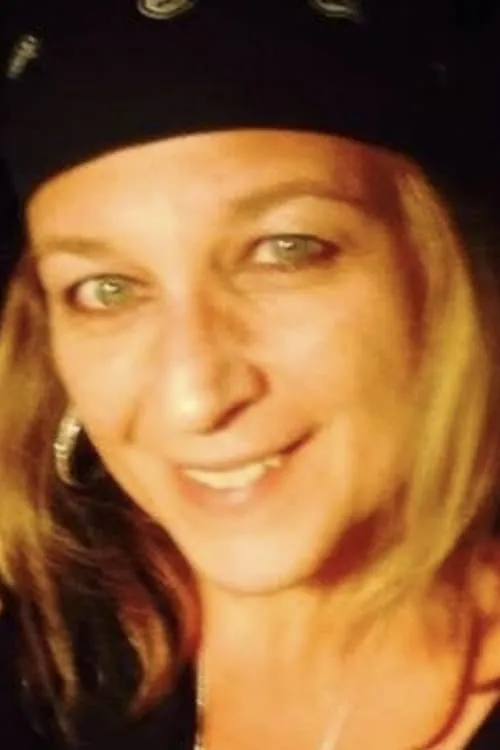 Alec Nevin ha trabajado con Deborah Norah en 1 ocasiones