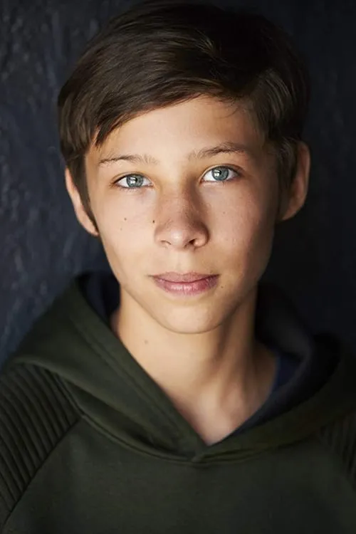 Tristan Levi Cox ha trabajado con Declan Prior en 1 ocasiones