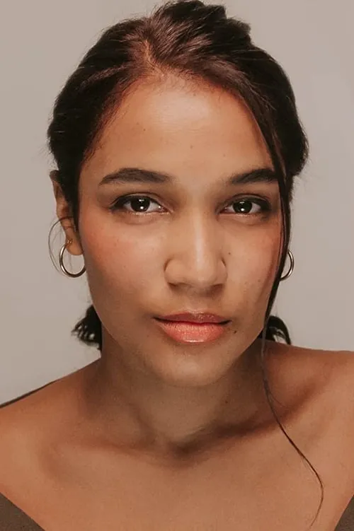 Dela Meskienyar interpretando a Zama