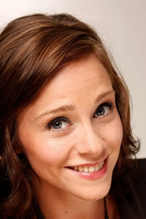 Hazir Haziri ha trabajado con Delphine Depardieu en 1 ocasiones