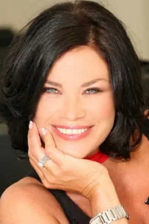 Demetra Hampton interpretando a Kim