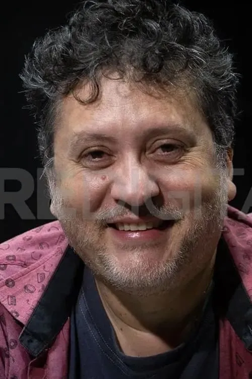 Ruy Gatti ha trabajado con Demián Sánchez en 1 ocasiones