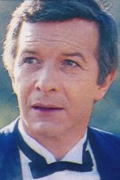 Denis Savignat interpretando a Fabian