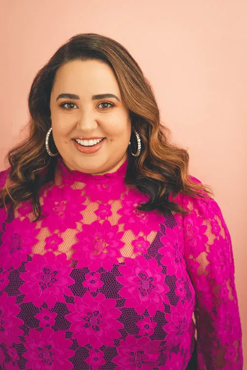 Denisse Ojeda interpretando a Ida