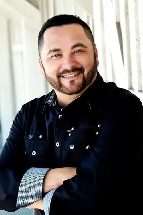 Dennis Gaxiola — personaje: Himself