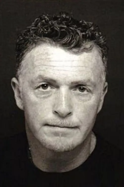 Thomas B. Duffy ha trabajado con Dennis Lynch en 2 ocasiones