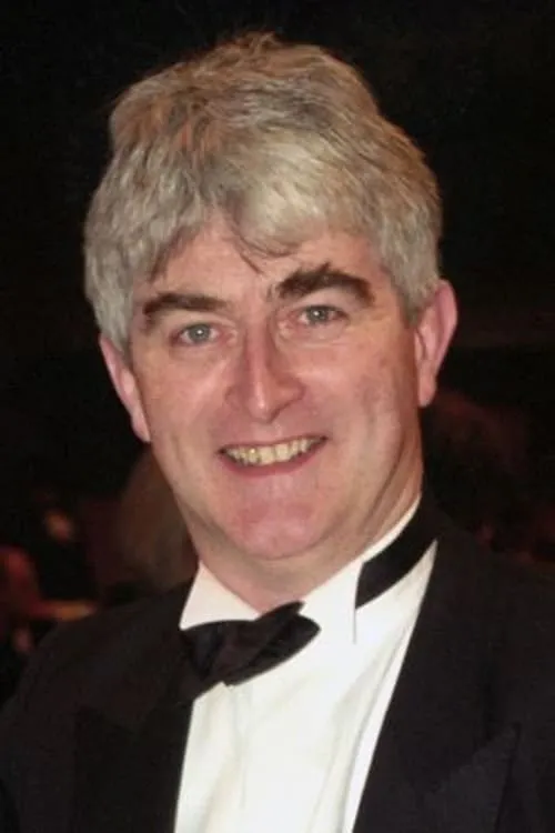 Frank Kelly ha trabajado con Dermot Morgan en 2 ocasiones