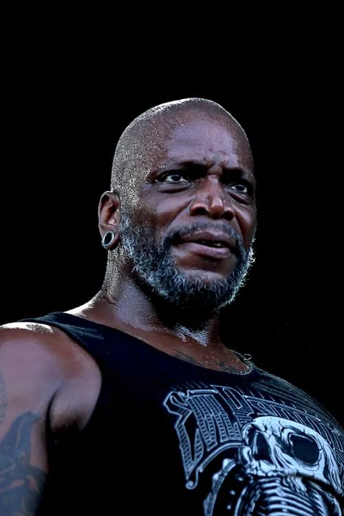 Max Cavalera ha trabajado con Derrick Green en 2 ocasiones