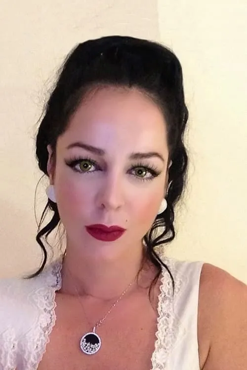 Tess Spentzos ha trabajado con Despina Mirou en 1 ocasiones