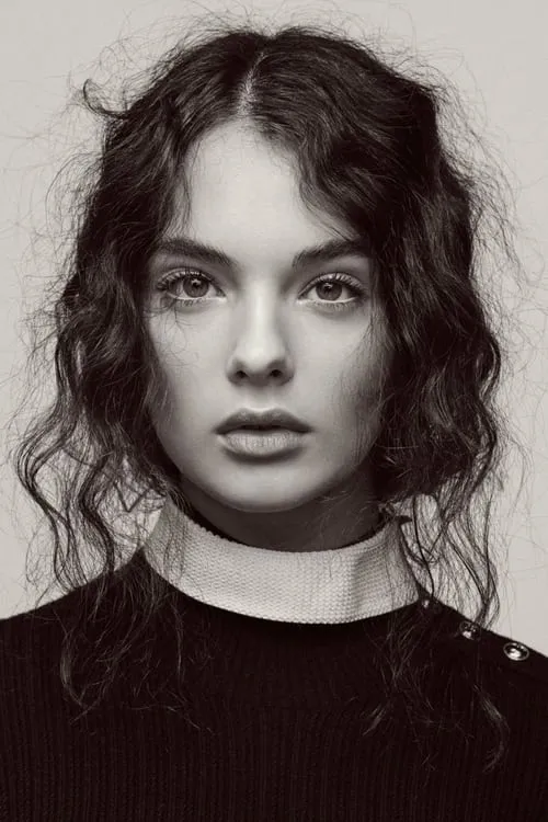 Gabriele Graham Gasco ha trabajado con Deva Cassel en 1 ocasiones