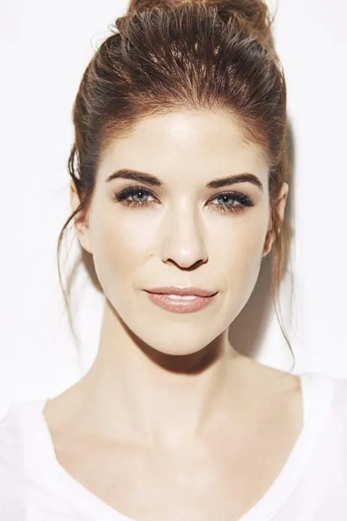 Daniella Monet ha trabajado con Devon Weigel en 2 ocasiones