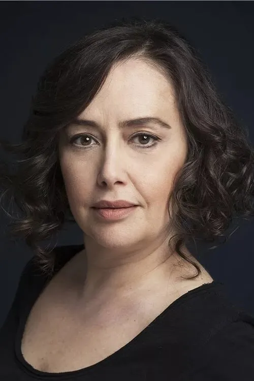 Ipek Deger ha trabajado con Devrim Atmaca en 1 ocasiones