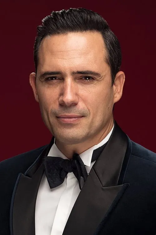 Christopher Simon ha trabajado con Dhafer L'Abidine en 1 ocasiones