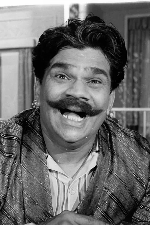 Bal Karve ha trabajado con Dhumal en 1 ocasiones