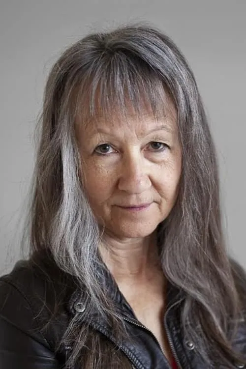 Diana-Marie Stolz interpretando a Bread Lady