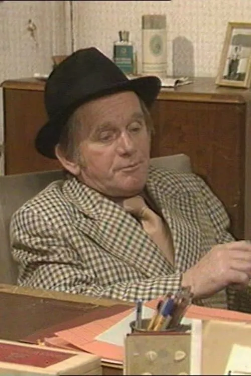 Sally Cranfield ha trabajado con Dickie Arnold en 1 ocasiones