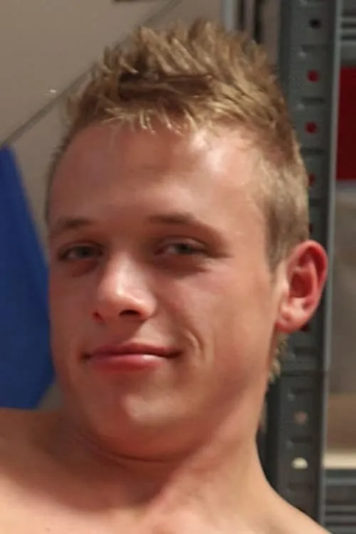 Albert ha trabajado con Dima Lauren en 1 ocasiones