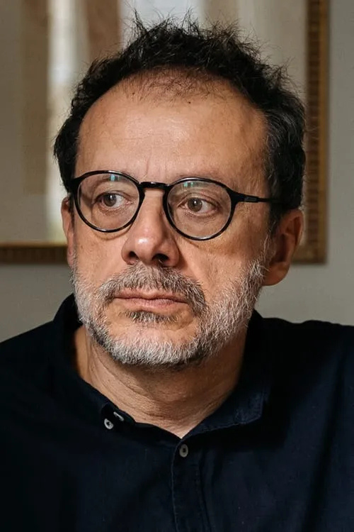 ???st?? ??µa? ha trabajado con Dimitris Indares en 1 ocasiones