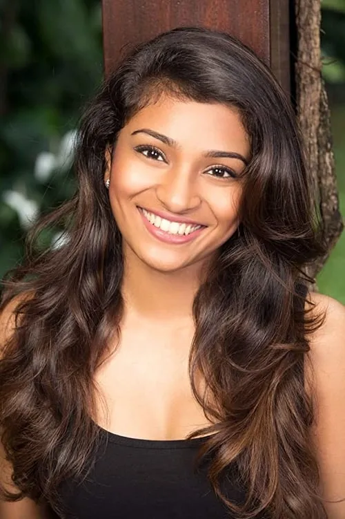 Mohamed Adamaly ha trabajado con Dinara Punchihewa en 1 ocasiones