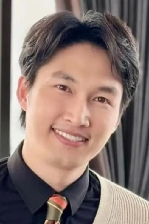 Đình Tú — personaje: Huy