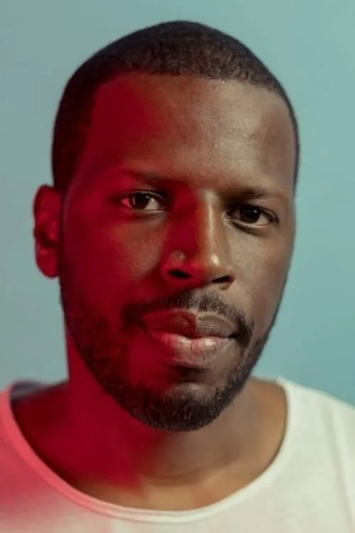 Dino D'Santiago en su biografía y filmografía