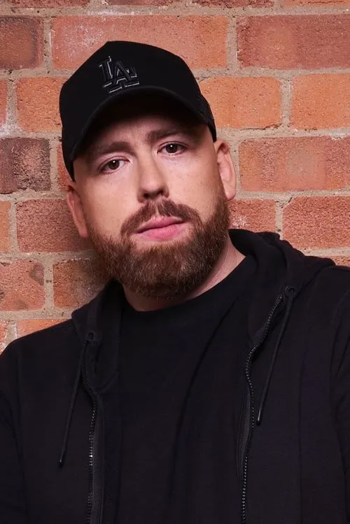 Leo Ihenacho ha trabajado con DJ Majestic en 1 ocasiones