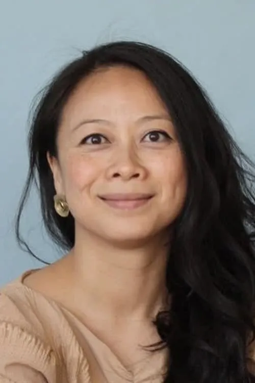 Doan Ly en su biografía y filmografía