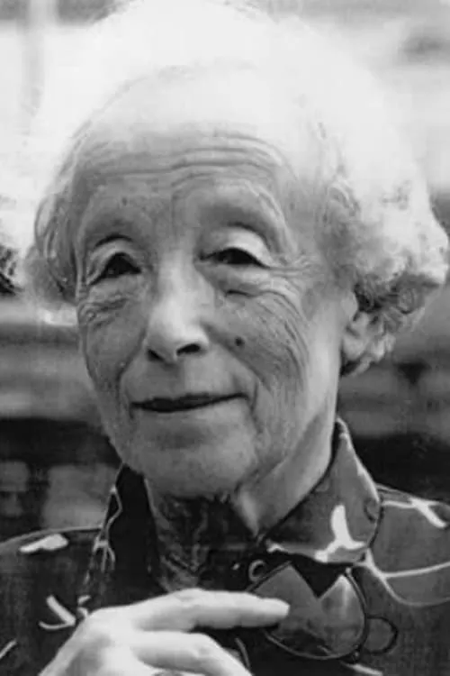 Dominique Marcas interpretando a La mère du général