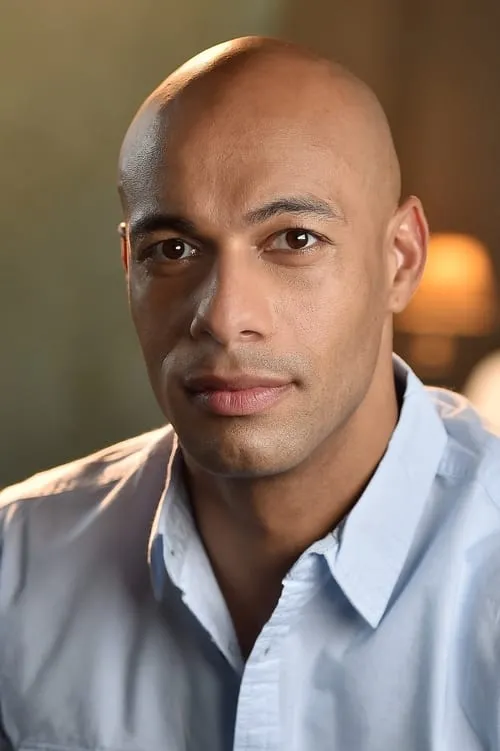 Josh Connor ha trabajado con Dominique Worsley en 1 ocasiones