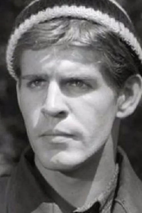 Don Borisenko interpretando a 