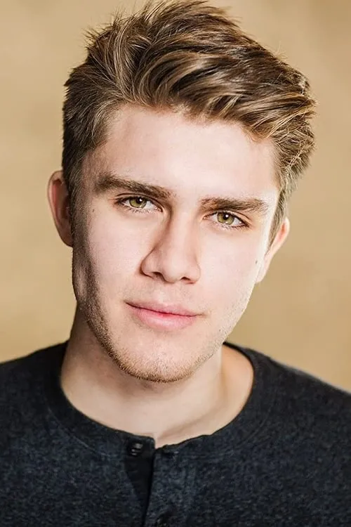 Donald MacLean Jr. — personaje: Wolf Burke