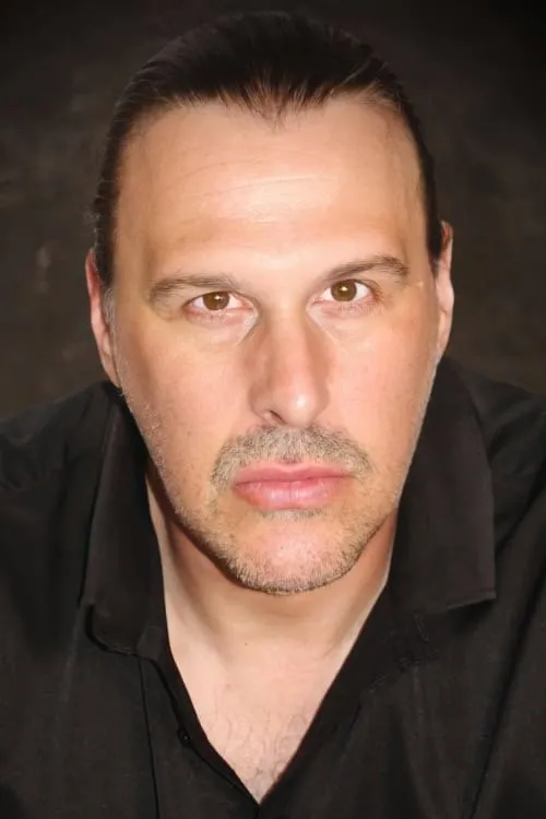 Mark Slater ha trabajado con Donnie Marhefka en 1 ocasiones