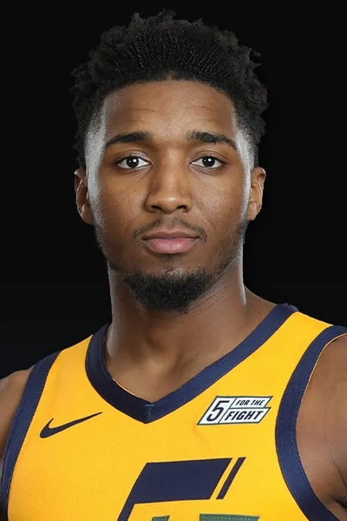 Dwayne McClain ha trabajado con Donovan Mitchell en 1 ocasiones