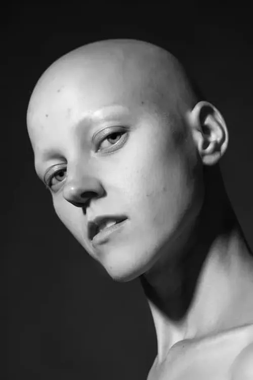 Hassan Najib ha trabajado con Dora Kápolnai-Schvab en 1 ocasiones