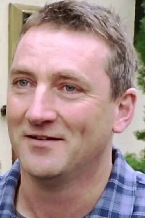 Dorian Healy interpretando a Midshipman Jack Simpson