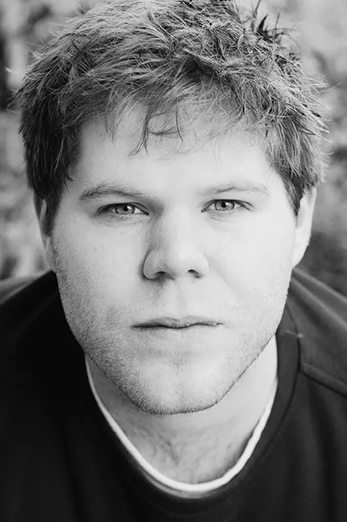 Dean-Charles Chapman ha trabajado con Douggie McMeekin en 1 ocasiones