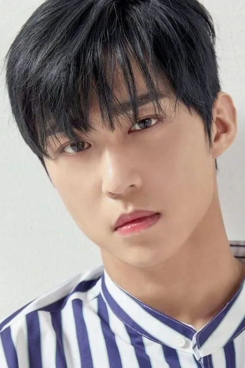 Dowoo en su biografía y filmografía