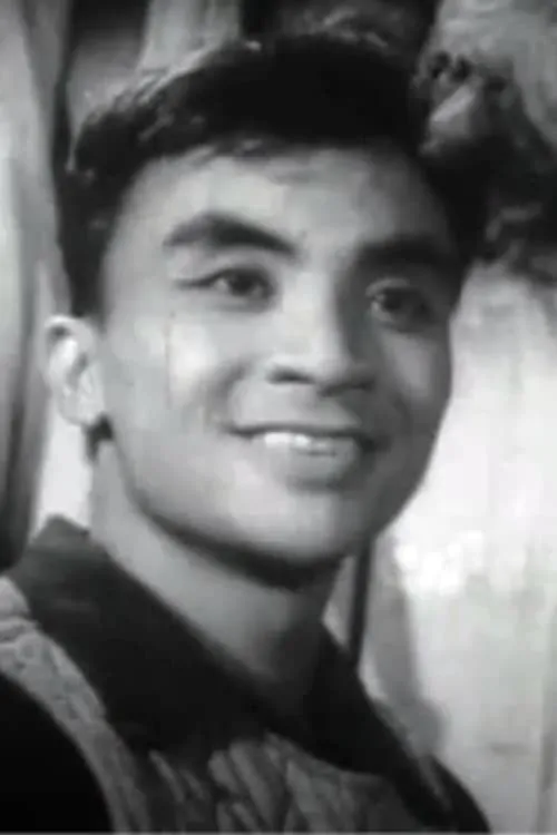 Cu Sy ha trabajado con Duc Hong en 1 ocasiones