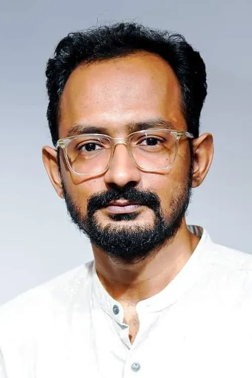 Durbar Sharma en su biografía y filmografía