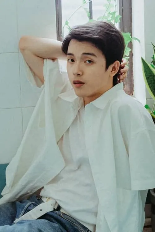 Duy Harry — personaje: Tùng