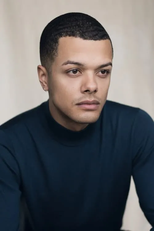 Dylan Brady — personaje: Carl Hyndley