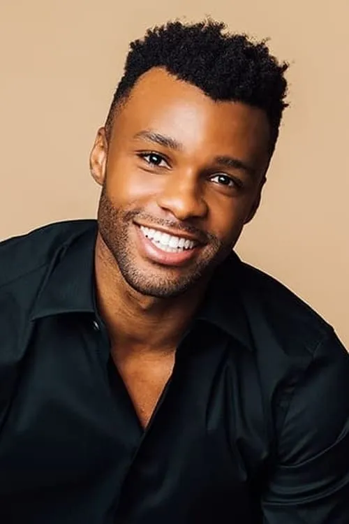 Dyllón Burnside interpretando a 