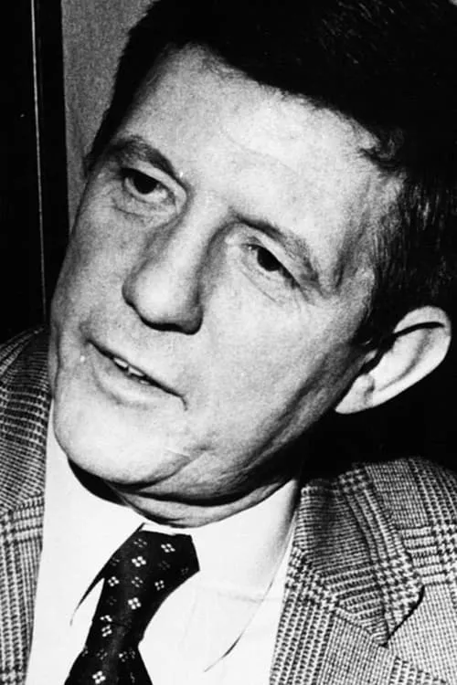 Eberhard Fechner interpretando a Piderit