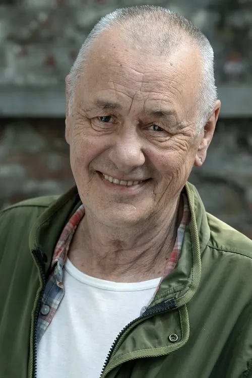 Armin Arnold ha trabajado con Eckhard Theophil en 1 ocasiones