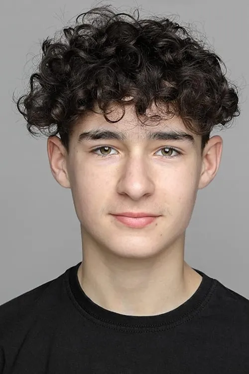 Chris Bearne ha trabajado con Edan Hayhurst en 1 ocasiones