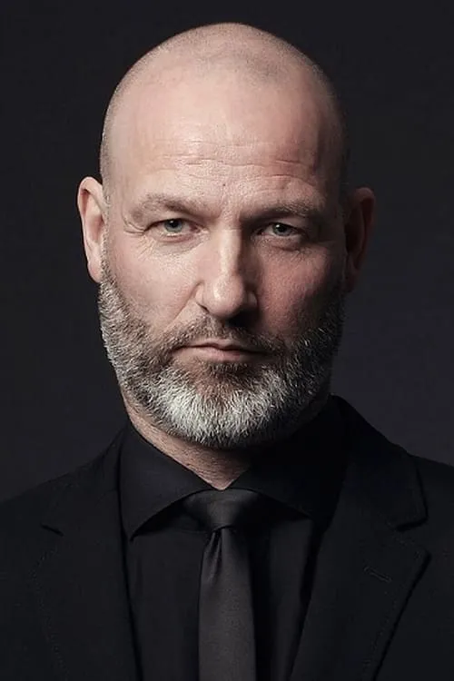 Qucee ha trabajado con Eddy Zoey en 2 ocasiones